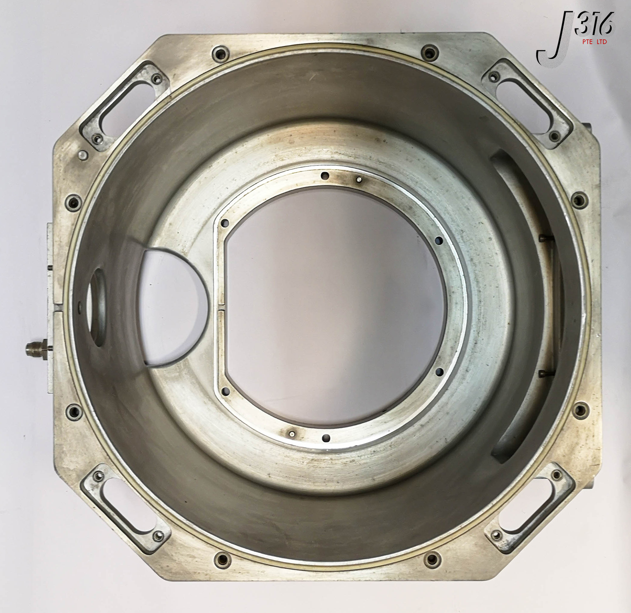 16201 APPLIED MATERIALS CHAMBER BODY, ETCH, OXIDE, SIDE GAS FEED